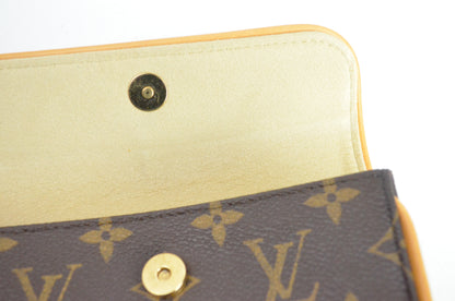 Louis Vuitton Pochette Florentine