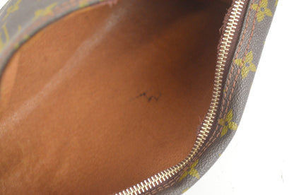 Louis Vuitton Papillon