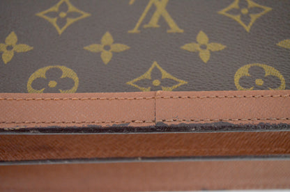 Louis Vuitton Raspail