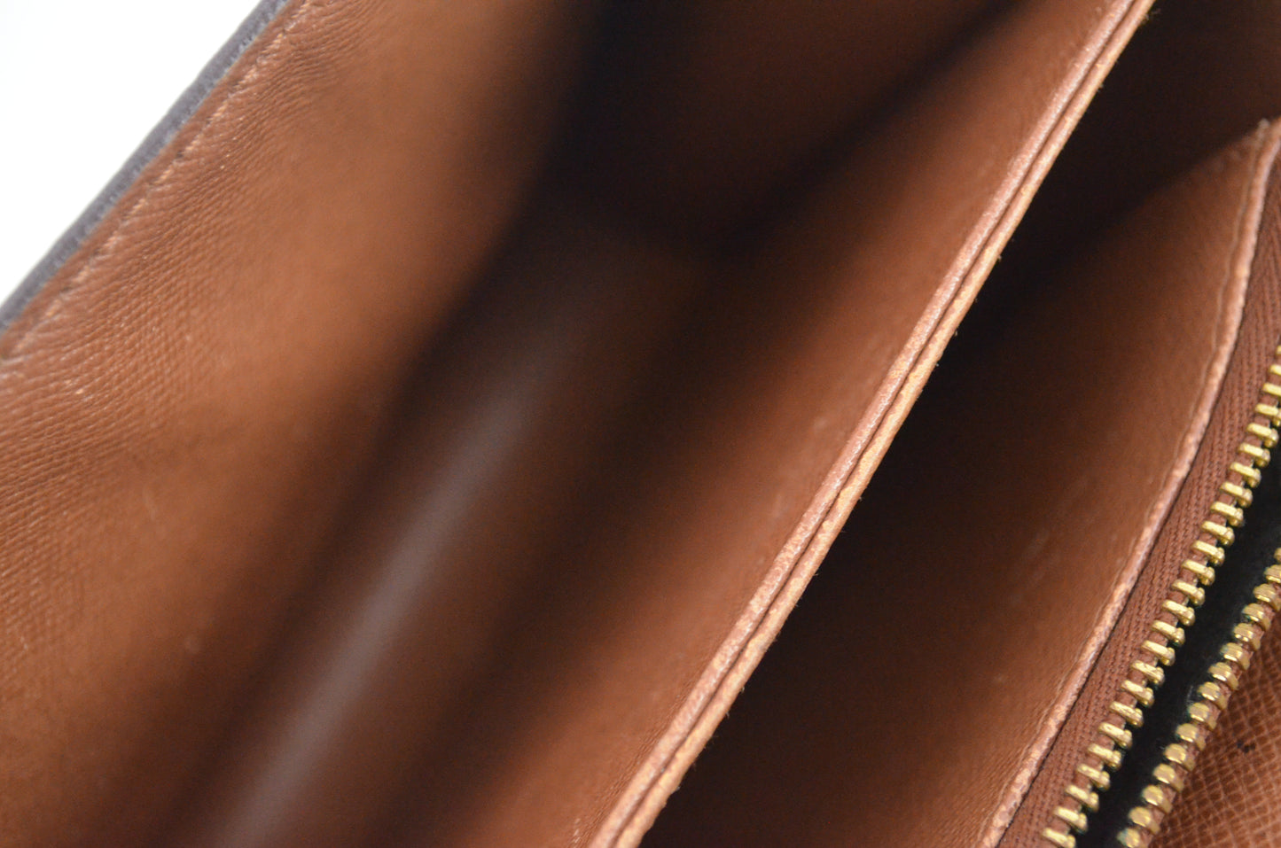 Louis Vuitton Raspail