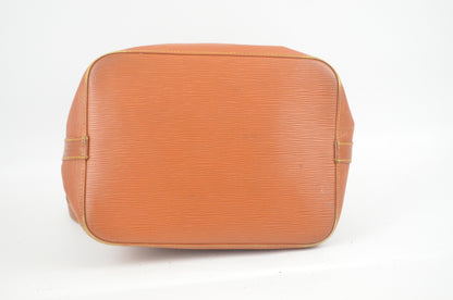 Louis Vuitton Noé Epi Leder