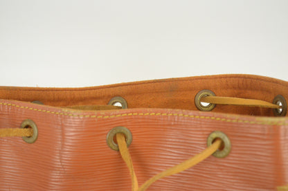 Louis Vuitton Noé Epi Leder