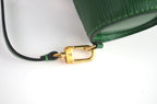 Louis Vuitton Nano Papillon Epi Leder Grün