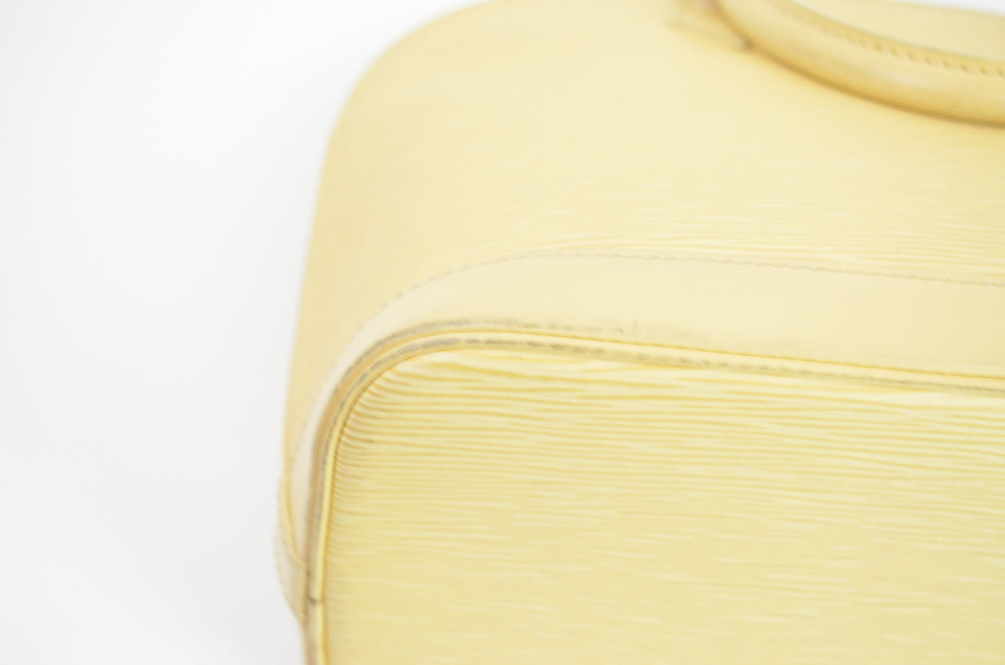 Louis Vuitton Alma Epi Leder