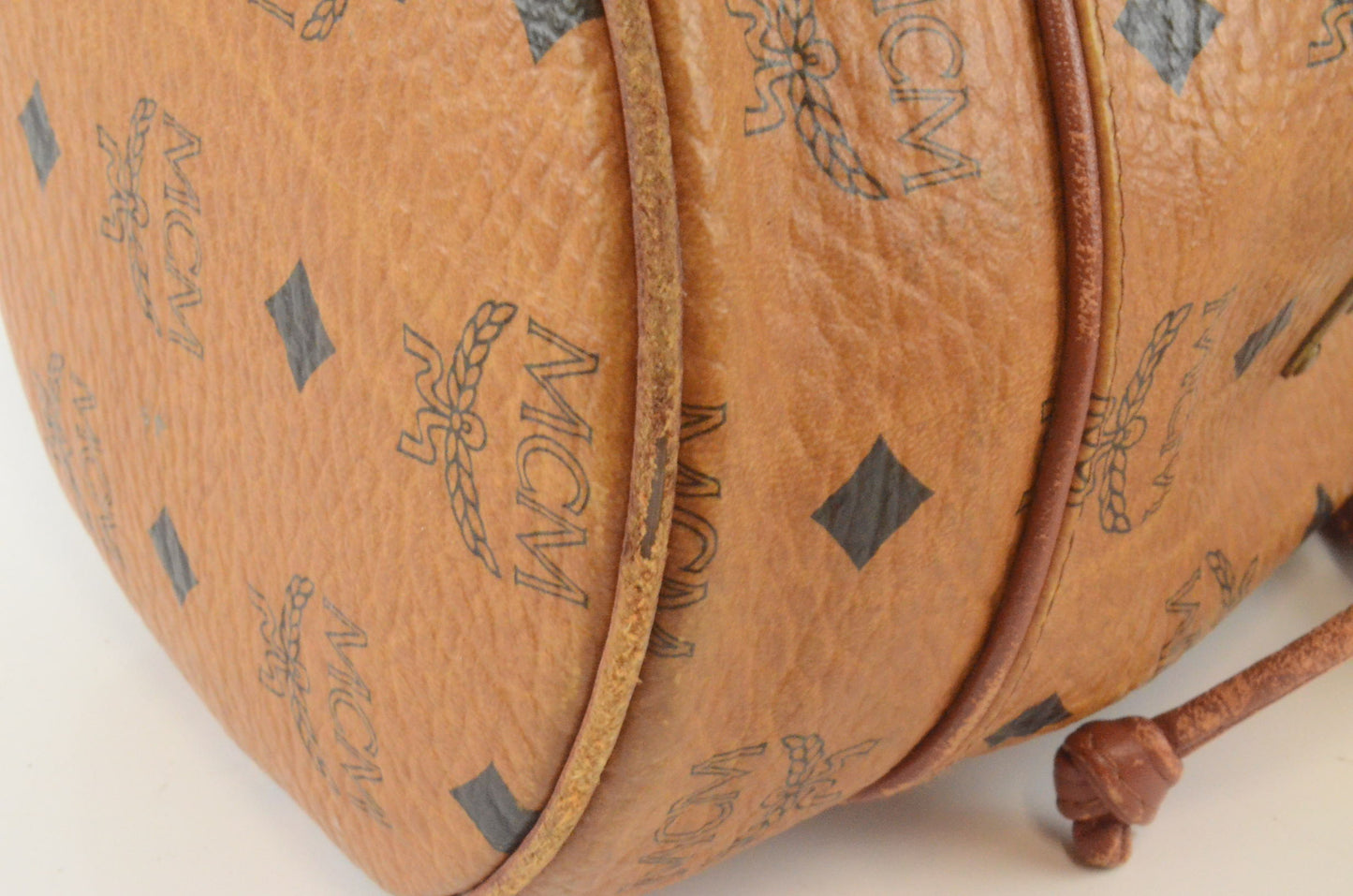 MCM Mini Bucketbag