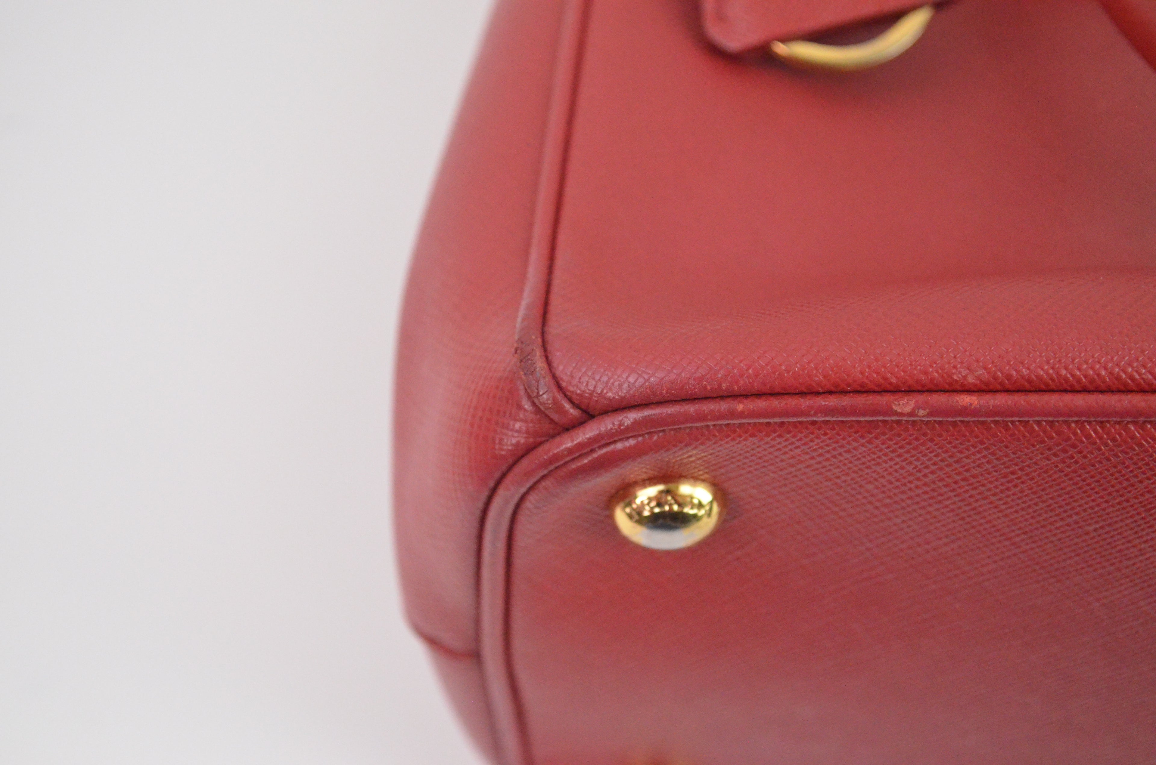 Prada Galleria Saffiano Leder