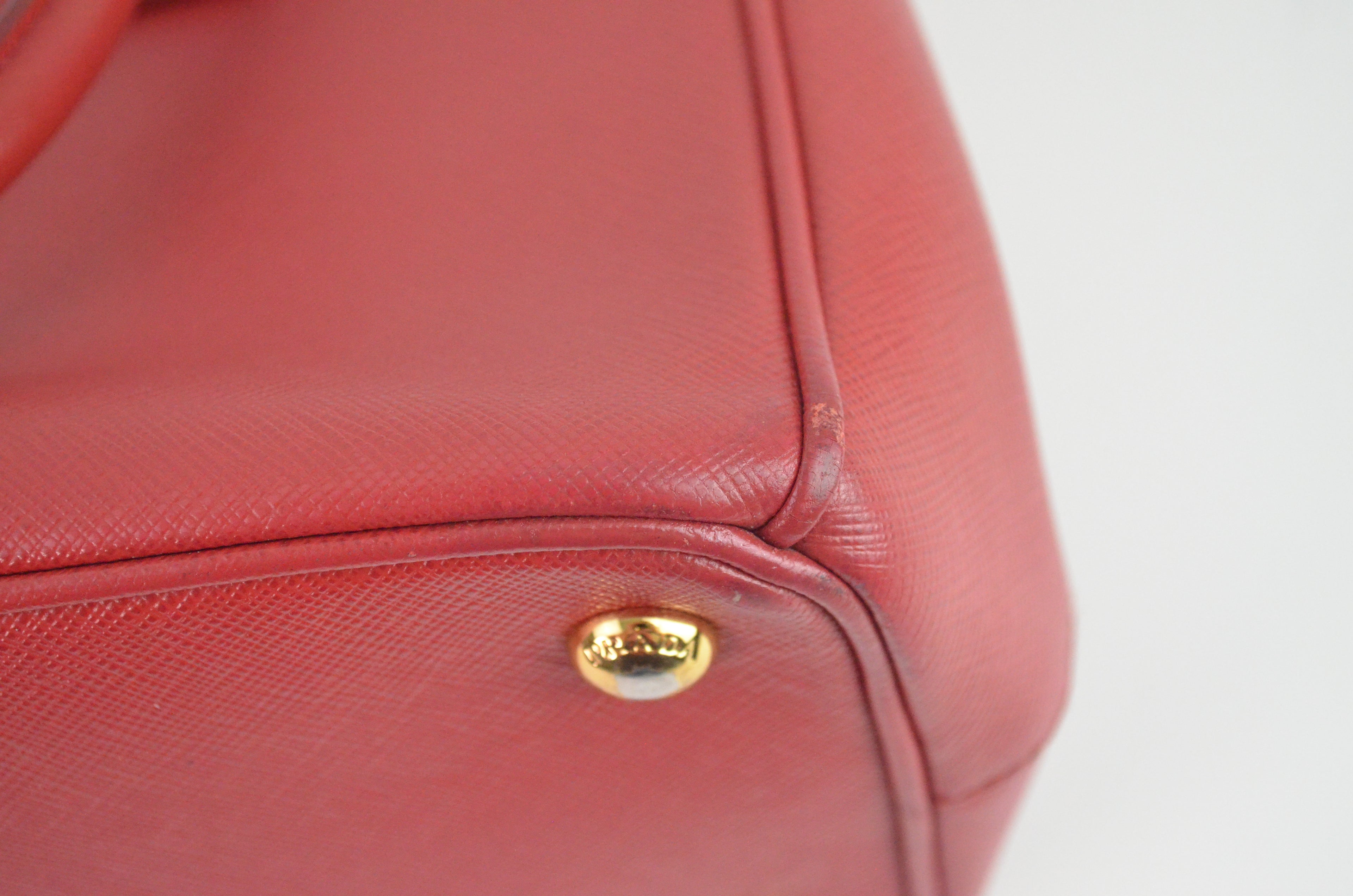 Prada Galleria Saffiano Leder