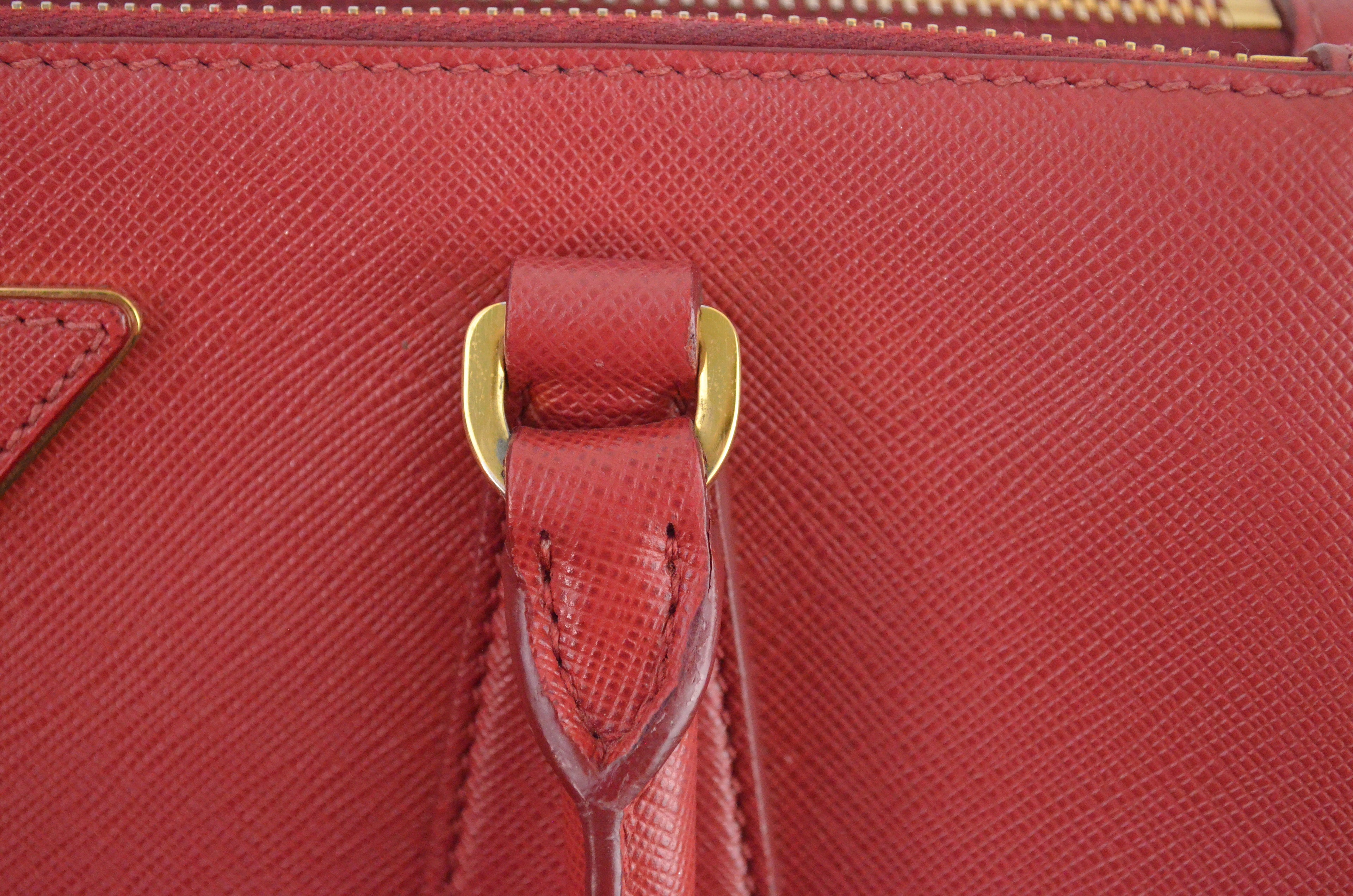 Prada Galleria Saffiano Leder