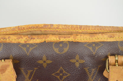 Louis Vuitton Bucket Bag