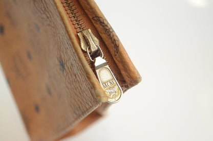 MCM Clutch