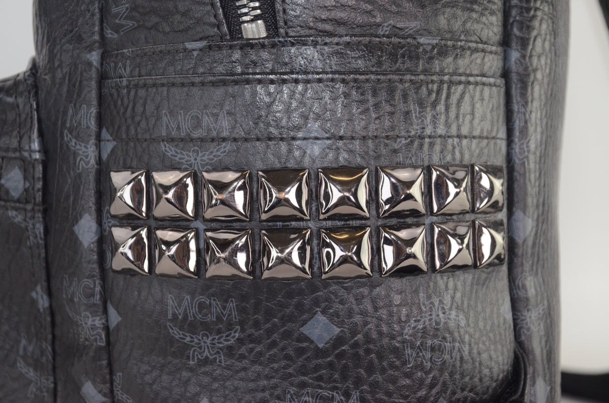 MCM Stark Side Studs Backpack Visetos Schwarz