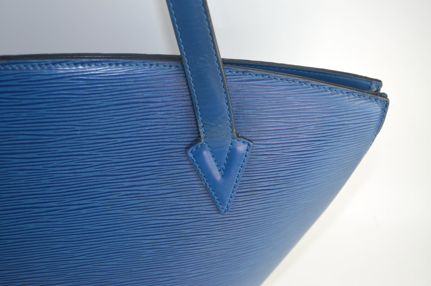 Louis Vuitton Saint-Jacques