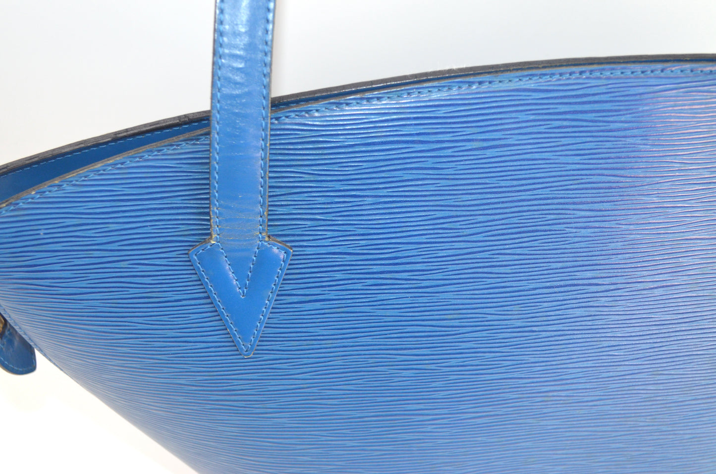 Louis Vuitton Saint-Jacques