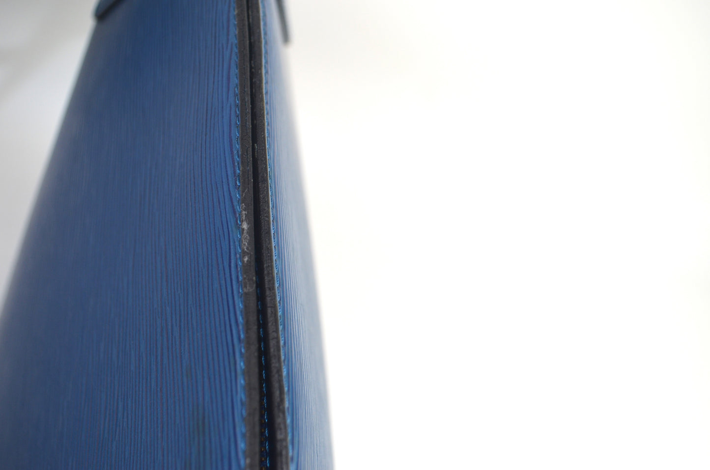 Louis Vuitton Saint-Jacques