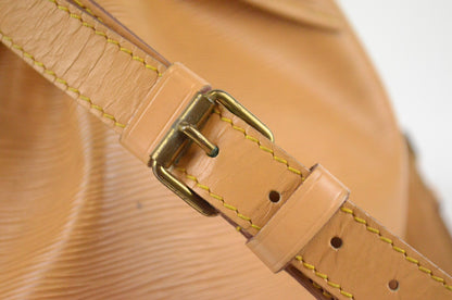 Louis Vuitton Noé Epi Leder