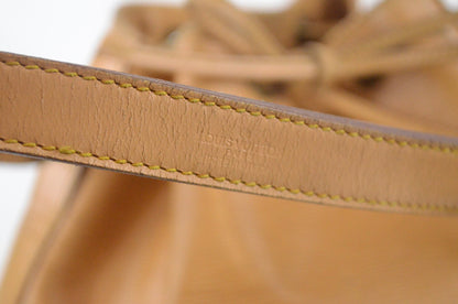 Louis Vuitton Noé Epi Leder