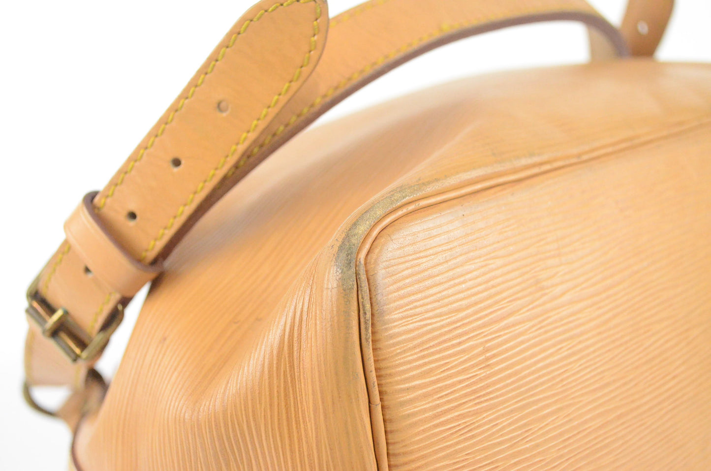 Louis Vuitton Noé Epi Leder