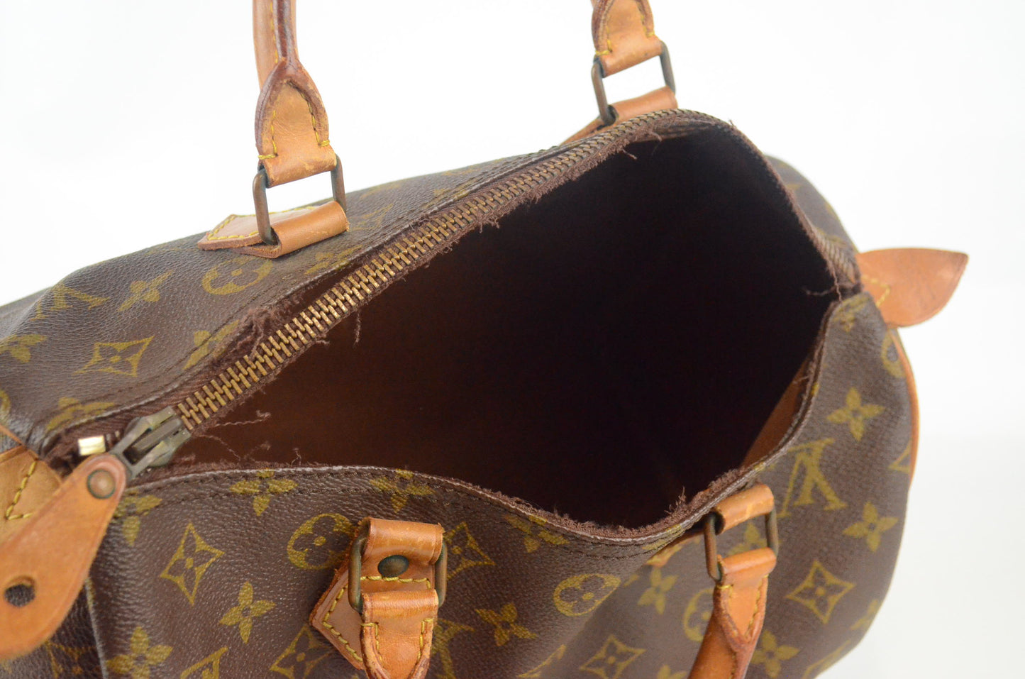 Louis Vuitton Speedy 30 Monogram Canvas