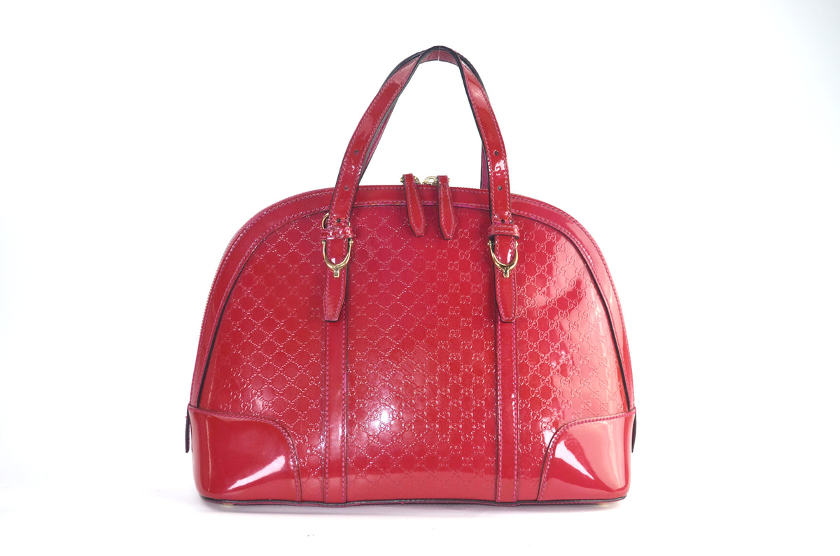 Gucci Microguccissima Patent Nice Dome Satchel aus rotem Lackleder frontal