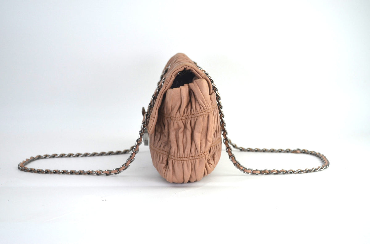 Prada Nappa Gaufre Chain Schultertasche Leder Rosa