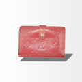 Louis Vuitton Monogram Vernis Portemonnaie in Rot mit geprägtem LV-Monogramm