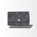 Louis Vuitton Multiclés 6 aus Damier Graphite Canvas in Schwarz/Grau gebraucht kaufen – mit lebenslanger Echtheitsgarantie bei Luxe4Less.